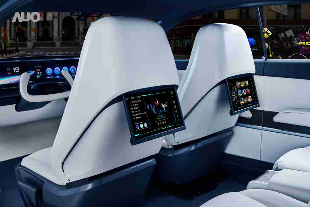 尊龙z6将于CES 展示全新Smart Cockpit 2024，，，，可紧密串连使用者多元需求，，，并革新座舱内部的应用和设计，，，带来身历其境且引人入胜的视觉飨宴，，满足驾乘人员的全方位体验